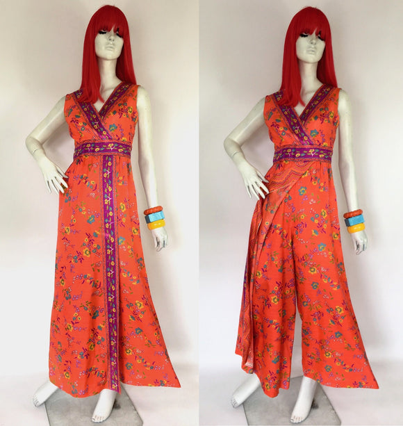 1960s go go floral hostess jumpsuit /  hippie / psych / 70s Festival / Japan / palazzo / Vogue