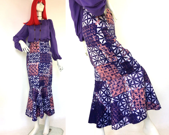1970s vintage batik silk Hippie skirt / Festival / Woodstock / Tie Dye / Goa / RAVE