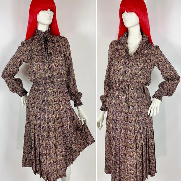 70s 80s wool floral 4 piece skirt suit / ensemble / Quilted gilet / Pie Crust / Liberty