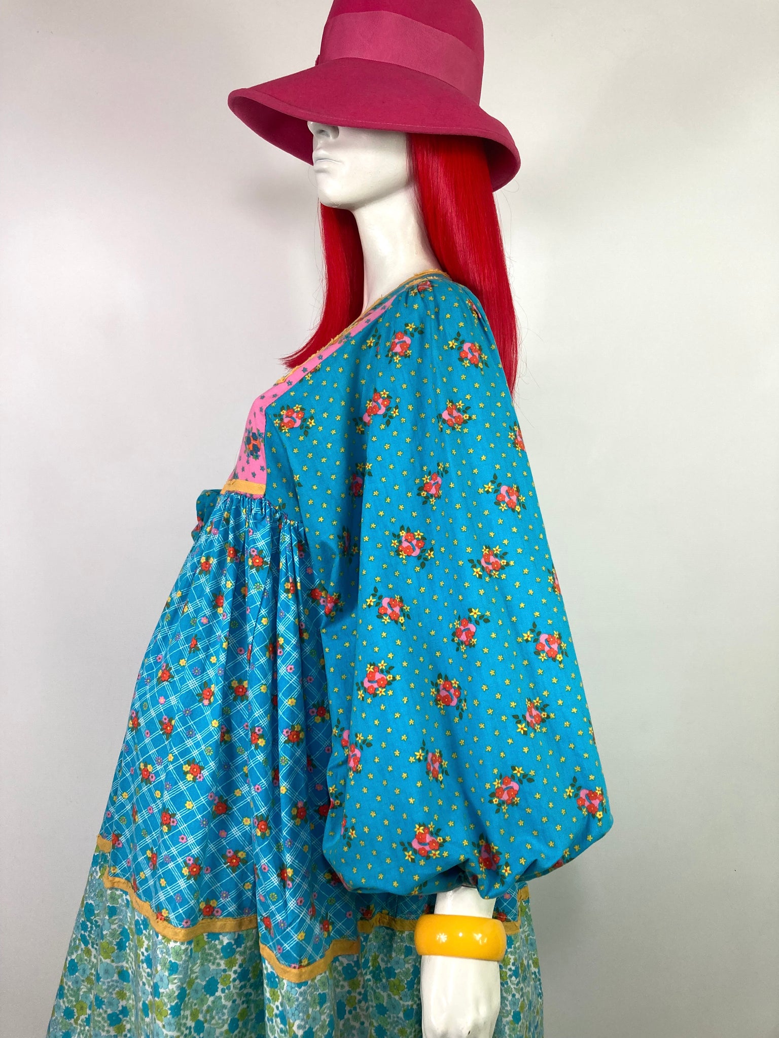 1970s vintage billowing balloon sleeve cotton smock dress / Jeff Banks – Top of the Shops Boutique 1970s vintage billowing balloon sleeve cotton smock dress / Jeff Banks – Top of the Shops Boutique