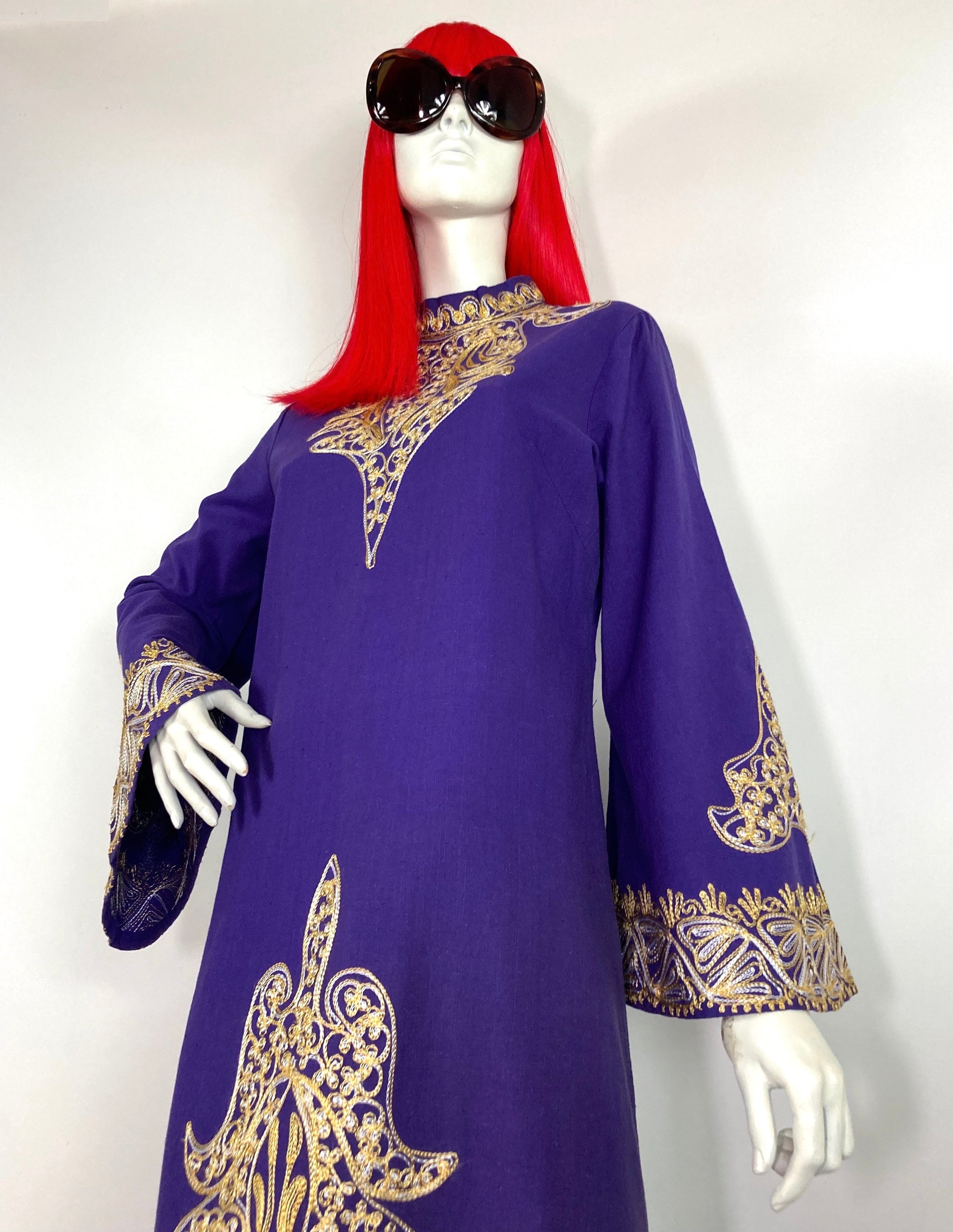 Ayesha Davar 1960s electric purple cotton kaftan / Hippie / Festival / Top of the Shops Boutique Ayesha Davar 1960s electric purple cotton kaftan / Hippie / Festival / Top of the Shops Boutique