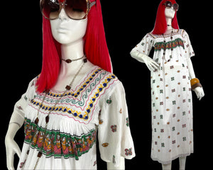 1960s vintage Indian Cotton cheese cloth maxi dress / Hippie / Marrakesh / Festival / novelty print