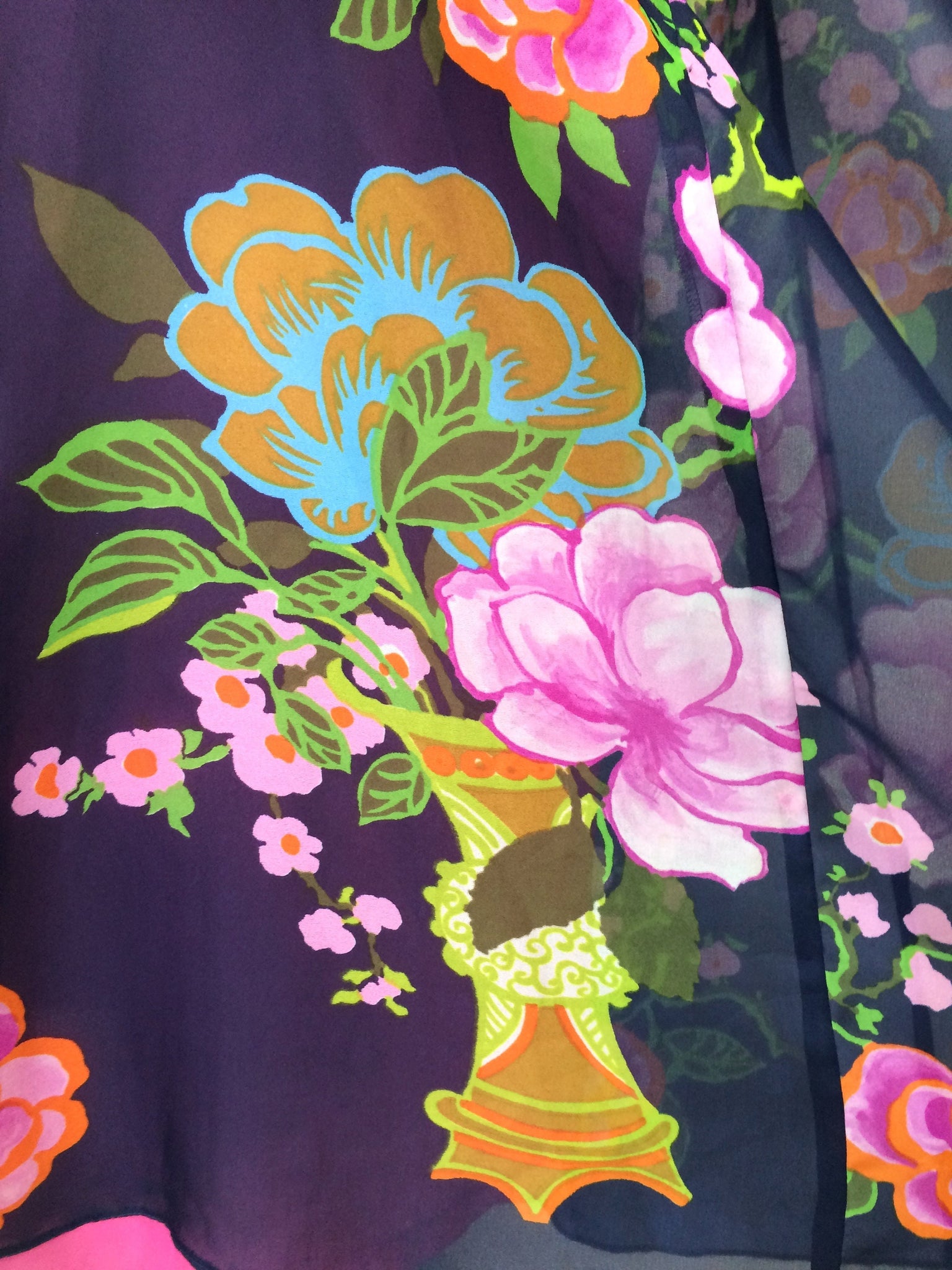 1960s vintage Simon Ellis flower power maxi dress / Hippie Festival / Top of the Shops Boutique 1960s vintage Simon Ellis flower power maxi dress / Hippie Festival / Top of the Shops Boutique