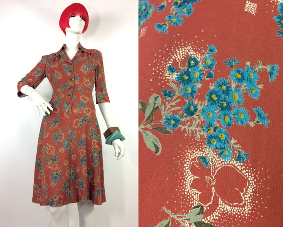1970s does 40s vintage floral cotton shirt dress / Bus Stop / Boho / forties